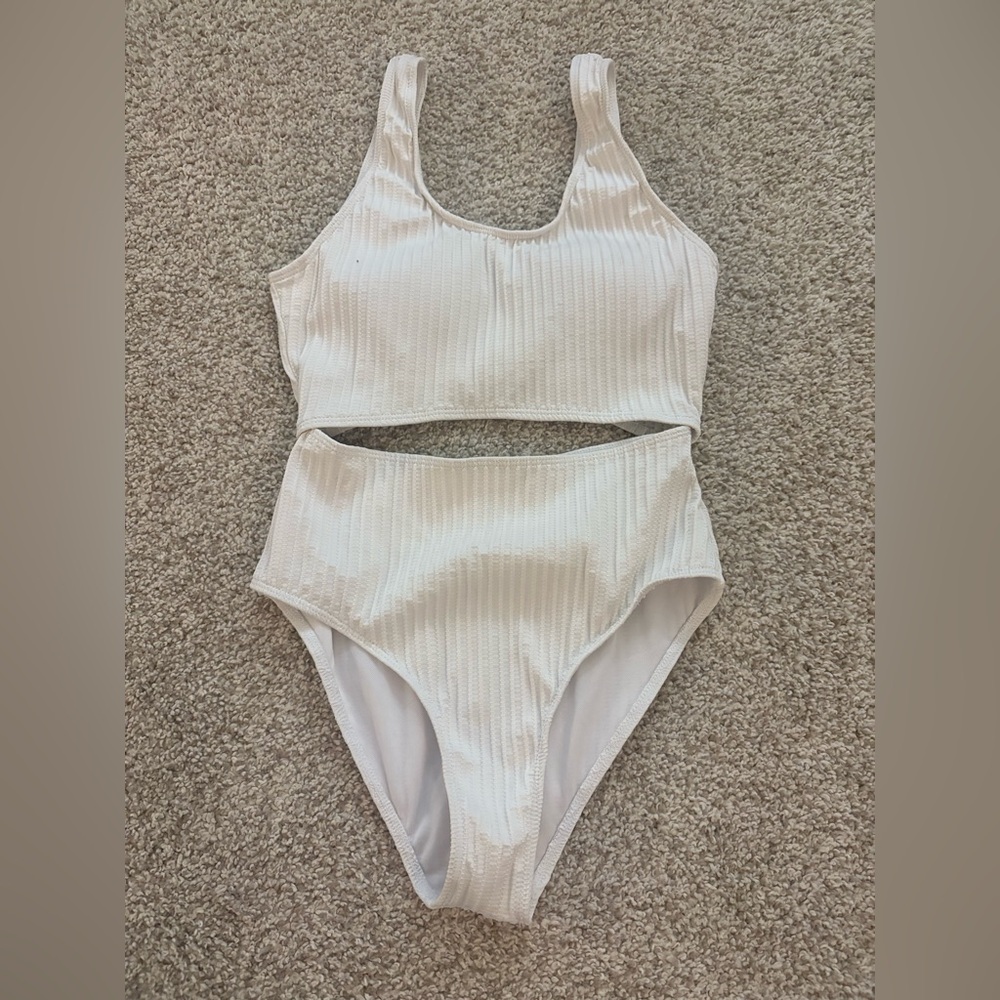 SHEIN Cream Ribbed One Piece Swimsuit